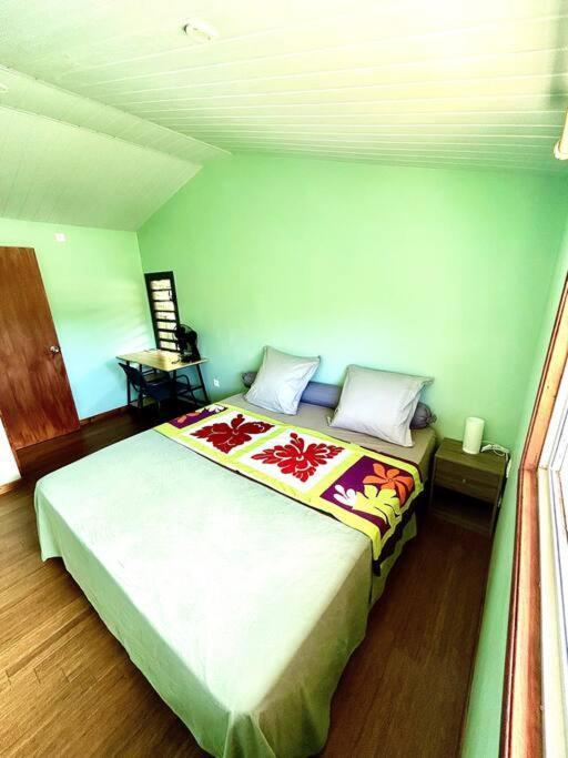 Mooz Lodge, The Local Discovery Afareaitu Eksteriør bilde